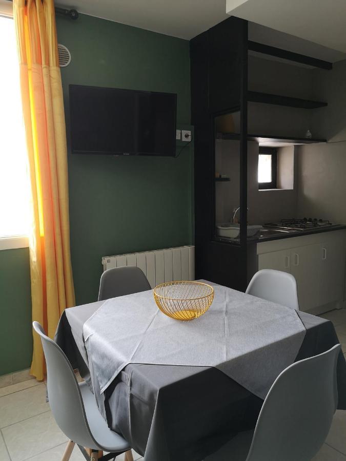 Chez Cathe Apartment Rieux-Minervois Bagian luar foto